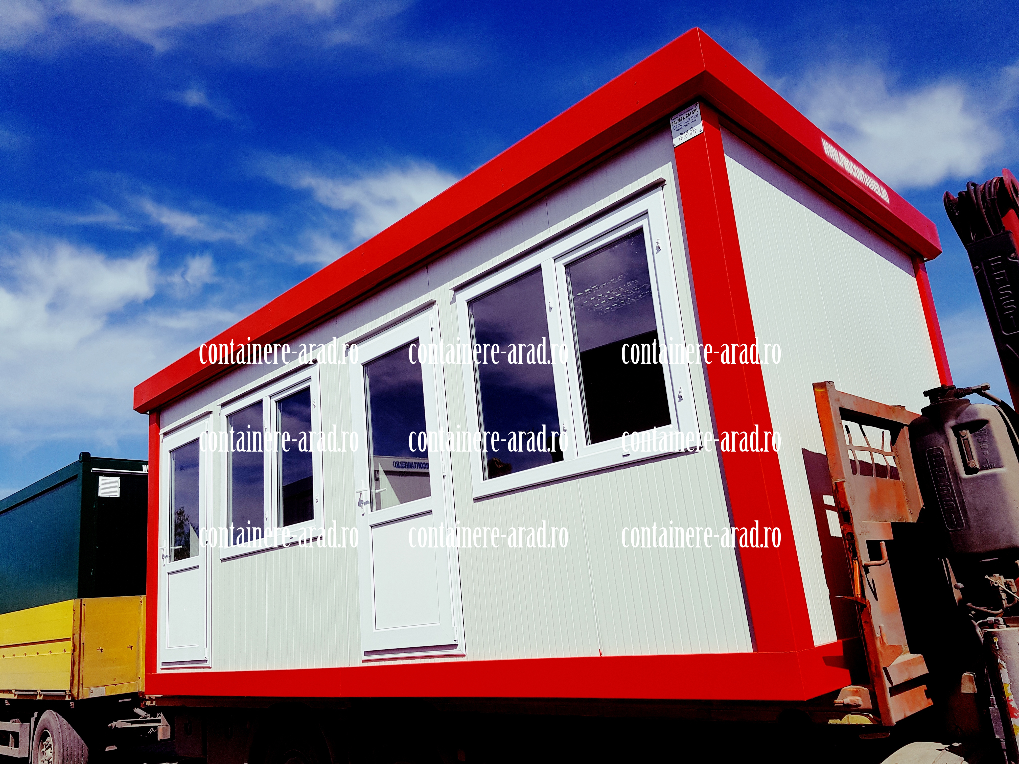 hala din containere Arad