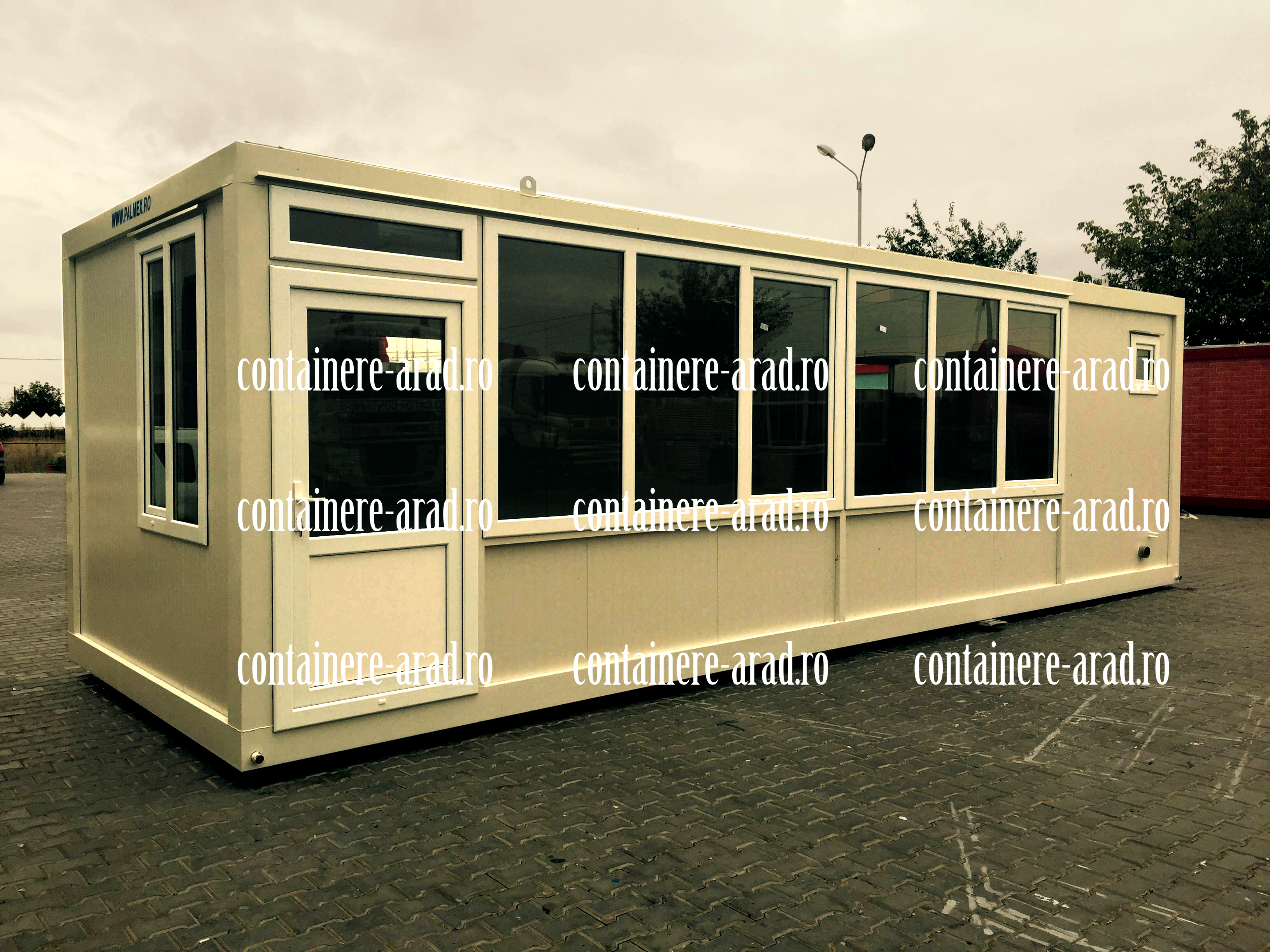 vand containere Arad